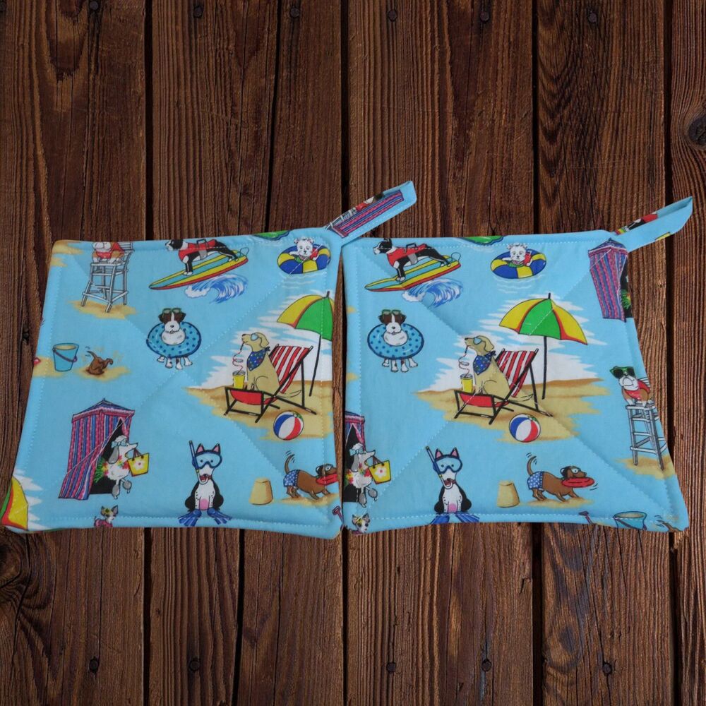Handmade Potholder Set of 2 Quilted Hot Pad With Dogs - Picture 2 of 3